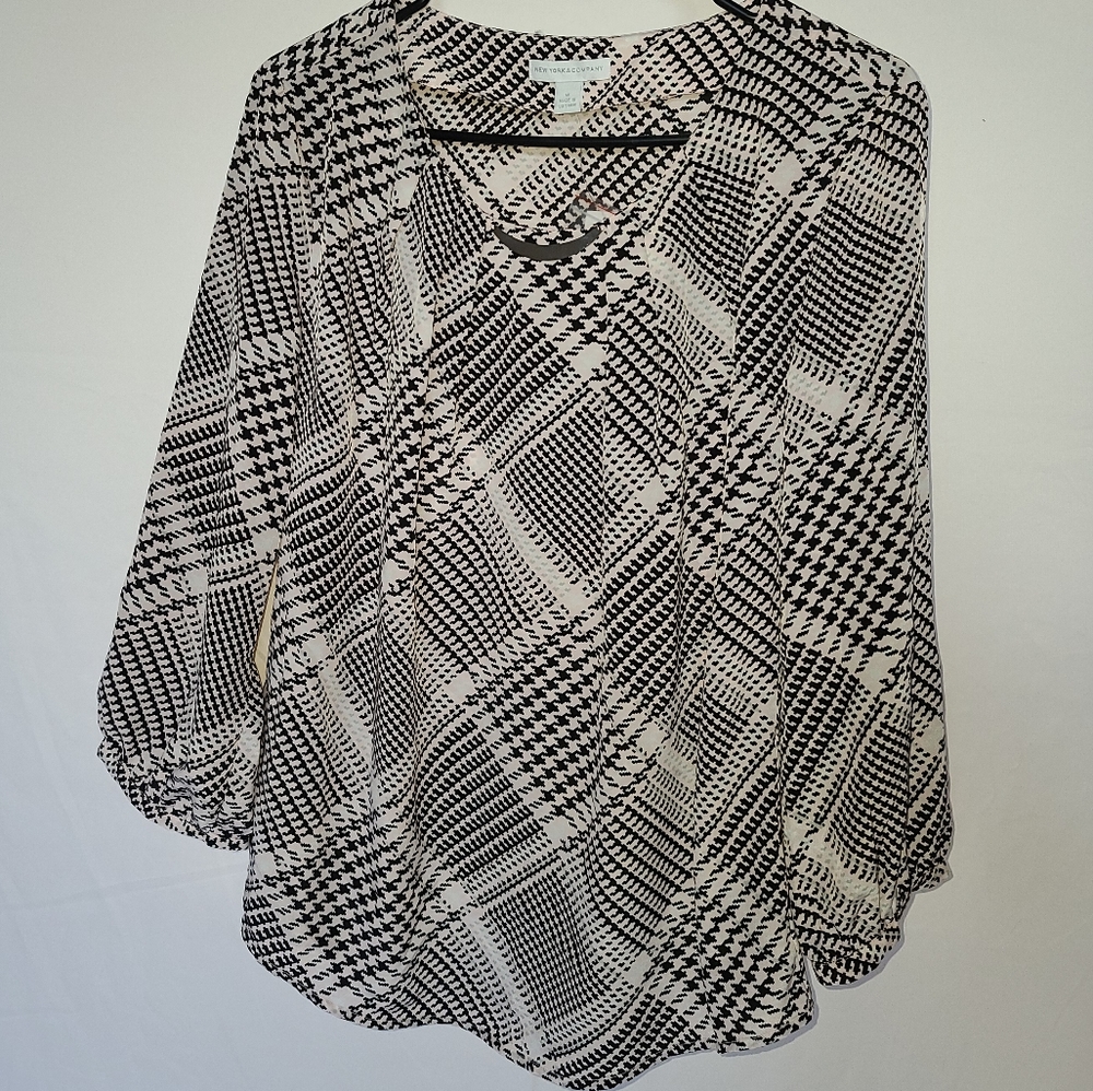 NWT NY&Co Blouse